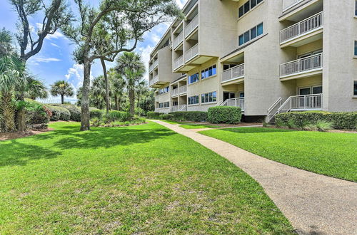 Photo 14 - Palmetto Dunes Villa w/ Views: Steps to Beach