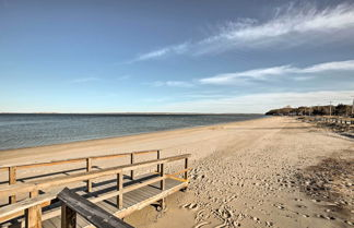 Photo 1 - Home in Long Island Wine Country - Walk to Beach