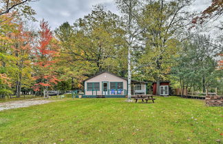 Photo 1 - Charming Gladwin Family Cottage - Indian Lake