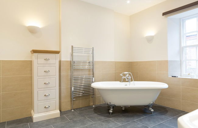 Stylish Apartment With Magnificent Views of The Netherby Estate - Foto 9