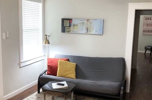 Foto 18 - Remodeled Modern 1BR 1BA Apt Near Downtown 5min Pearl