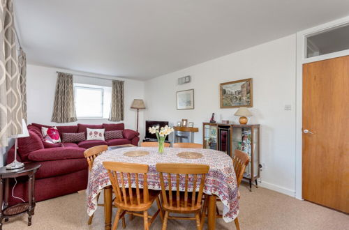 Photo 14 - 400 Attractive 2 Bedroom Apartment in Lovely Dean Village