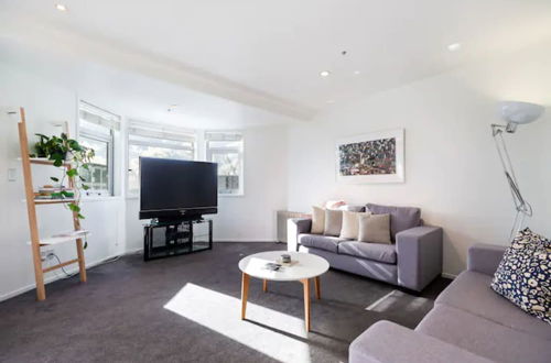 Photo 6 - Stunning Three Bedroom Home Near Sky Tower