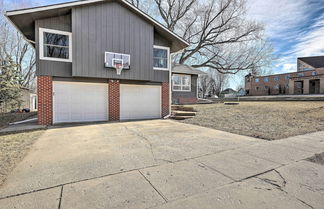 Photo 3 - Sioux Center Split-level Home w/ Game Room