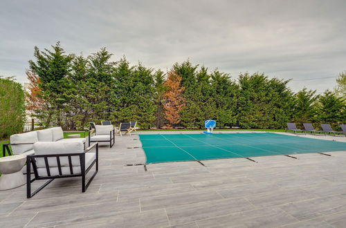 Photo 26 - Stunning Westhampton Beach Home w/ Private Pool