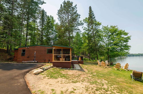 Foto 14 - Pequot Lakes Cabin w/ Dock Nestled on Loon Lake