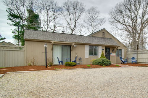 Photo 14 - Charming Cape Cod Summer Home, 2 Mi to Beach