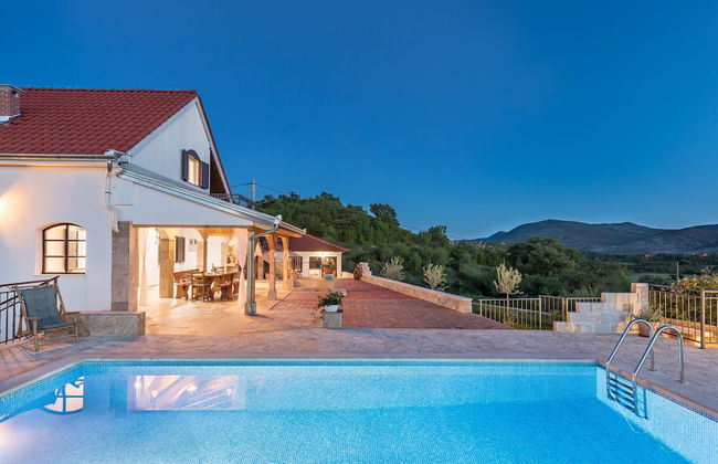 Luxury Villa With Heated Pool & Magnificent View - Foto 28