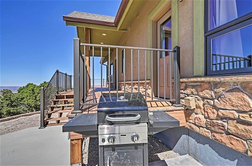 Photo 17 - Private Hilltop Home w/ Expansive View & Grill