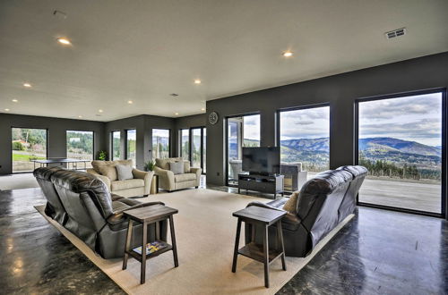 Foto 1 - Luxury Home W/views - 5 Min to Columbia River