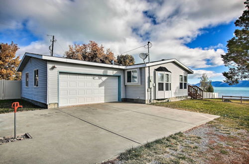 Photo 3 - Spacious Family Home w/ Kayak + Deck on Bear Lake