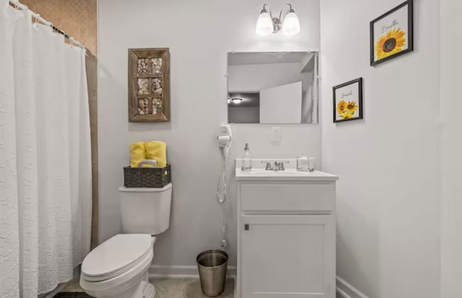 Urban Chic Apartments Near Center City - Foto 31