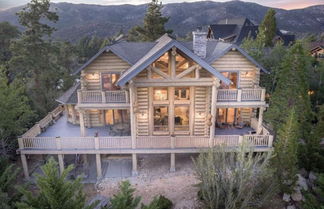 Photo 1 - Penticton Lodge by Avantstay Log Cabin Home w/ Incredible Views, Large Patio & Hot Tub