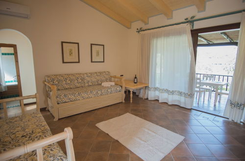 Foto 29 - Beautiful Il Giardino Degli Oleandri one Bedroom Premium Apartment Sleeps 4