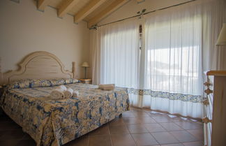 Photo 2 - Beautiful Il Giardino Degli Oleandri 1 Bedroom Apartment Sleeps 2