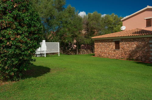 Foto 11 - Outstanding Residenze Gallura 2 Bedroom Sleeps Plus Child