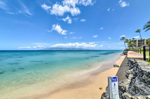 Photo 5 - Beachfront Condo: Sunset Views & Pool Access