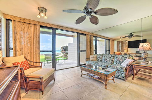 Photo 6 - Beachfront Condo: Sunset Views & Pool Access