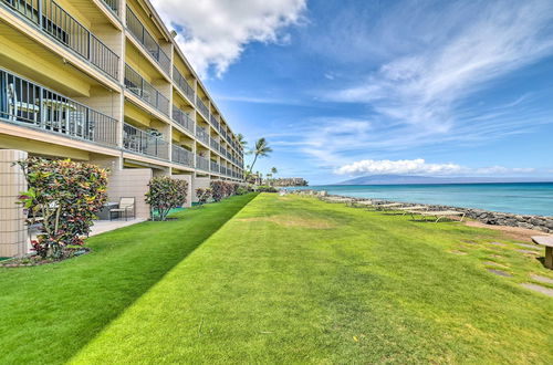 Foto 4 - Beachfront Condo: Sunset Views & Pool Access