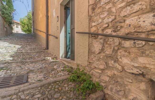 The Secret Garden in Varenna - Photo 36