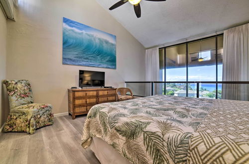 Photo 4 - Ocean-view Maui Penthouse w/ Balcony & Pool Access