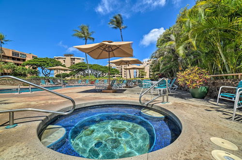 Photo 19 - Ocean-view Maui Penthouse w/ Balcony & Pool Access