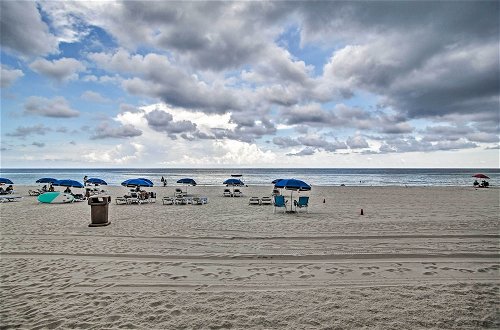 Photo 3 - Sunny Isles Beach Retreat w/ Resort Perks