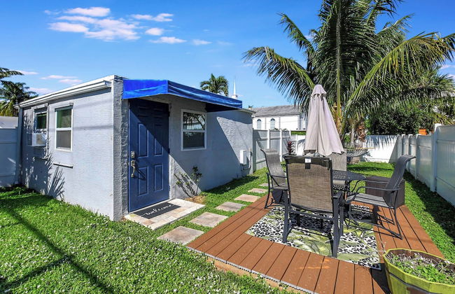 Modern and Updated Delray Beach Escape Sleeps 10! - Photo 48