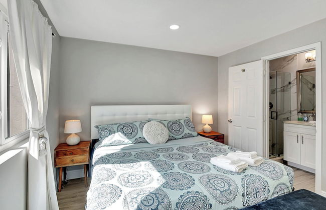 Modern and Updated Delray Beach Escape Sleeps 10! - Photo 7