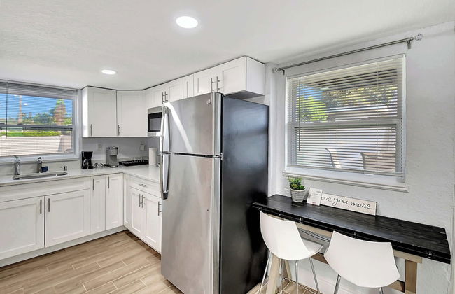Modern and Updated Delray Beach Escape Sleeps 10! - Photo 25