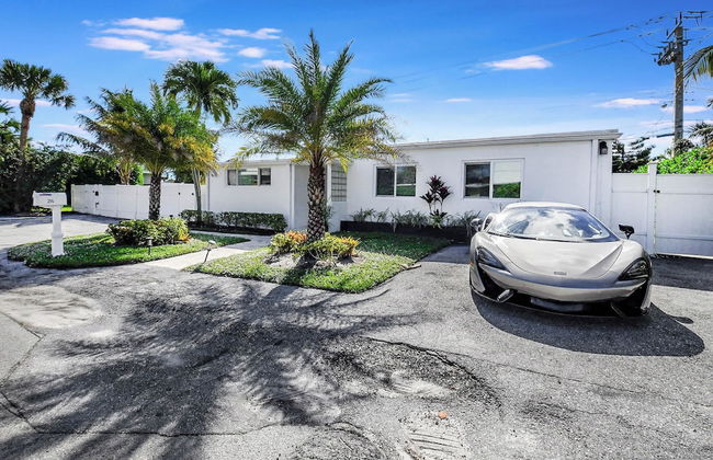 Modern and Updated Delray Beach Escape Sleeps 10! - Photo 44