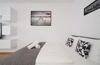 Photo 2 - Bright Studio Legnicka by Renters