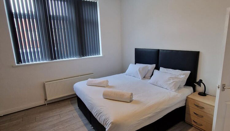 Photo 1 - Remarkable 1-bed Apartment in Gateshead