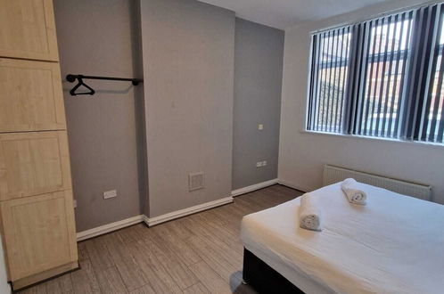 Photo 3 - Remarkable 1-bed Apartment in Gateshead