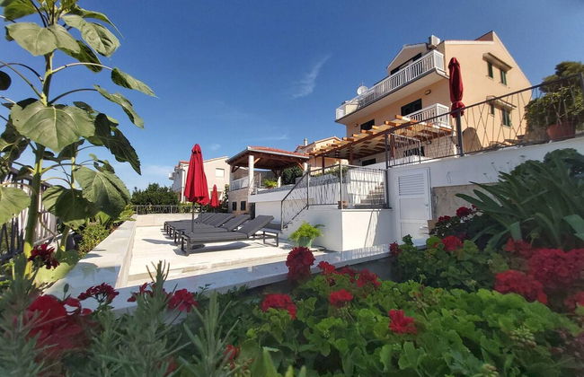 Heated Infinity Pool, Family Apartment With Panoramic sea View 2 - Foto 22