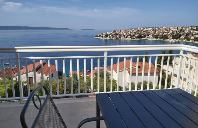 Heated Infinity Pool, Family Apartment With Panoramic sea View 3 - Foto 15