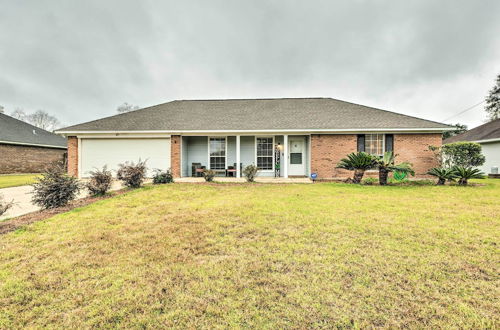 Foto 21 - Ocean Springs Home w/ Sunroom ~ 5 Mi to Beach