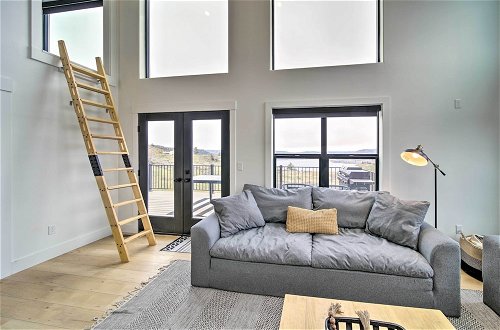 Photo 21 - Modern Davenport Home w/ Water View & Grill