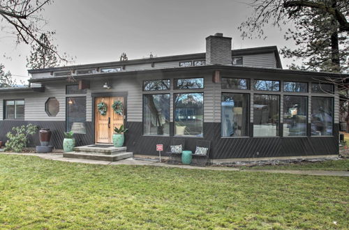 Photo 4 - Home With Indoor Pool - 1 Block to Liberty Lake