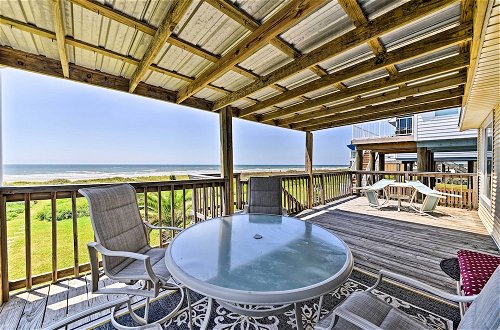 Photo 10 - Galveston Beach House w/ Private Deck & Gulf Views