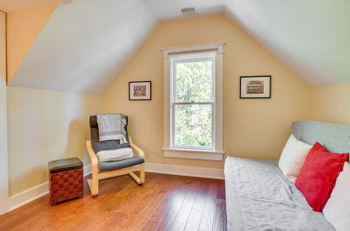 Photo 6 - Historic & Charming Salem Home W/mill Creek Views