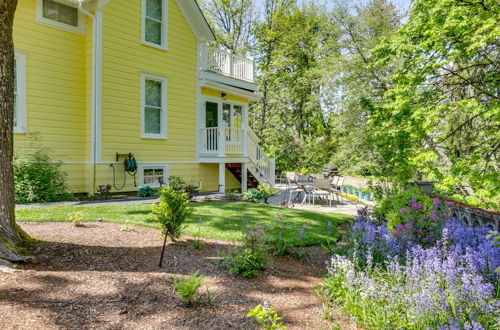 Photo 33 - Historic & Charming Salem Home W/mill Creek Views