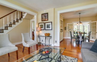 Foto 2 - Historic & Charming Salem Home W/mill Creek Views