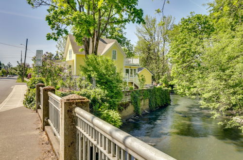 Foto 36 - Historic & Charming Salem Home W/mill Creek Views