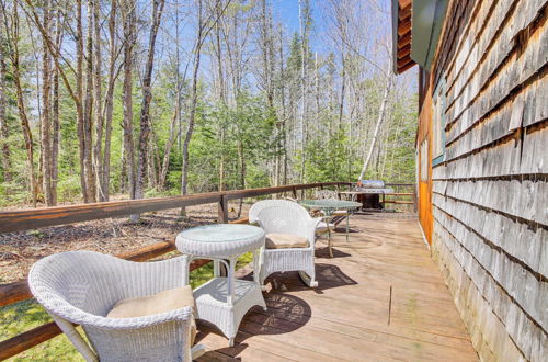 Foto 10 - Rustic Searsport Cabin: Loft + Sunroom on 10 Acres