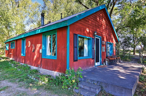 Foto 4 - Quiet Durango Farmhouse w/ Beautiful Yard & Gazebo