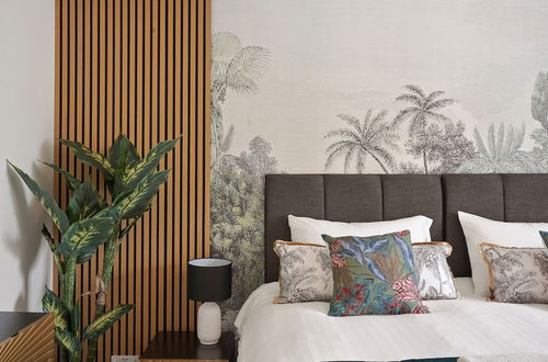 Foto 3 - Tropical Inspired 2-Bedroom Flat