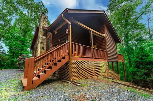 Photo 35 - Ricks Retreat-log Cabin Near Blue Ridge hot tub