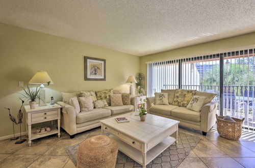 Photo 4 - Siesta Key Condo: Resort Amenities, Walk to Beach