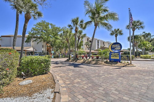 Photo 29 - Siesta Key Condo: Resort Amenities, Walk to Beach